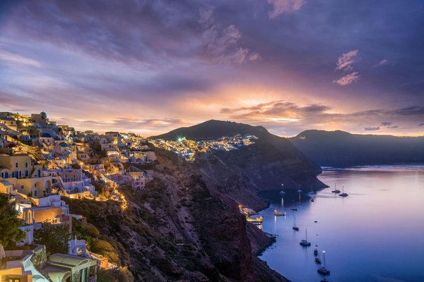 In che modo i sistemi di IA possono aiutare a migliorare la sostenibilità dei trasporti marittimi?